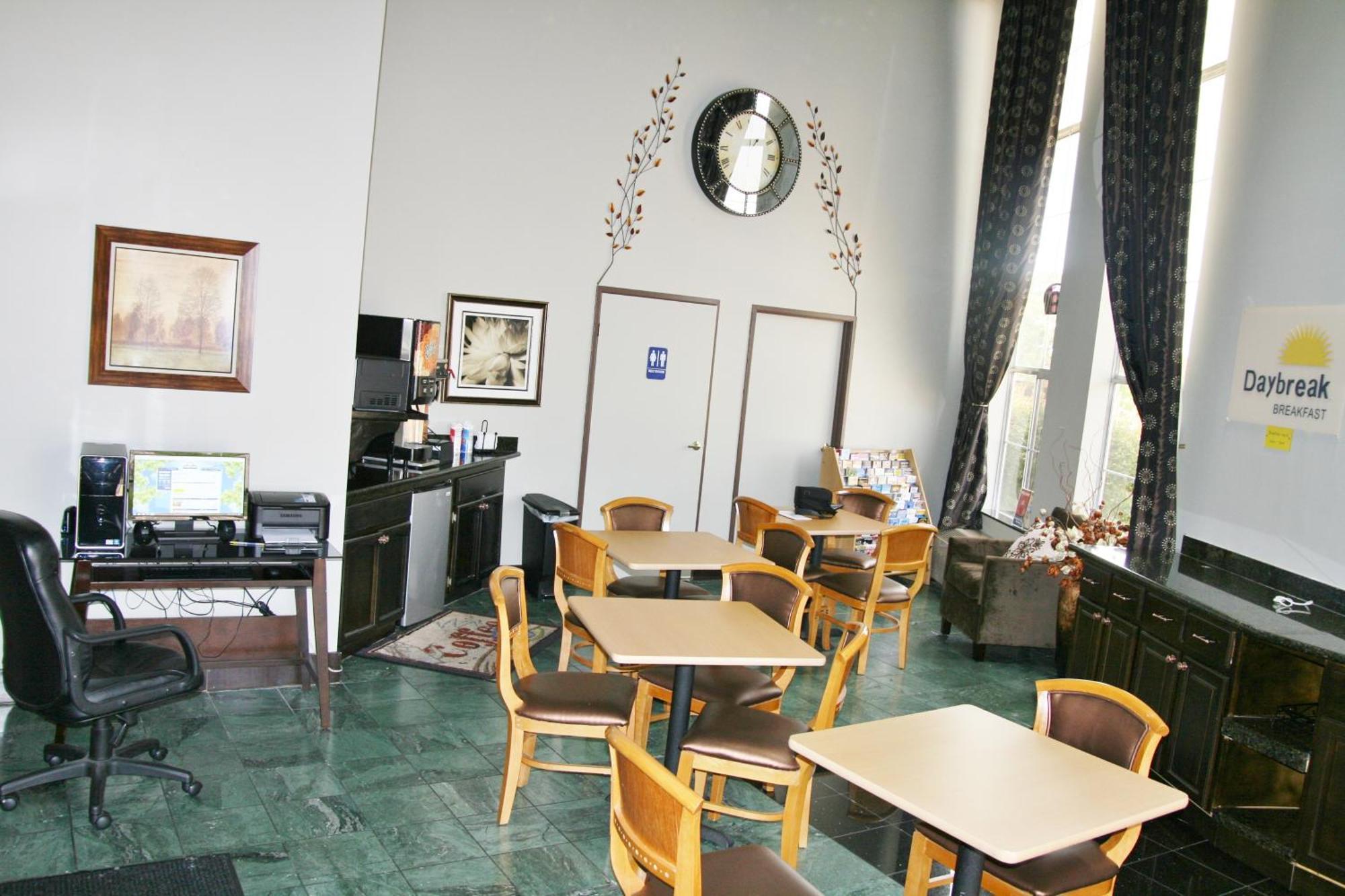 Days Inn By Wyndham Rocklin/Sacramento Esterno foto